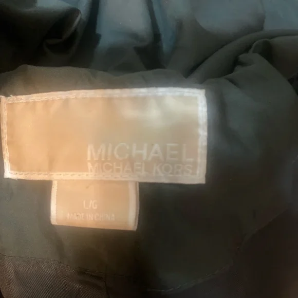 MK jacket the color olive green material soft comfy Buffy jacket Michael Kors.